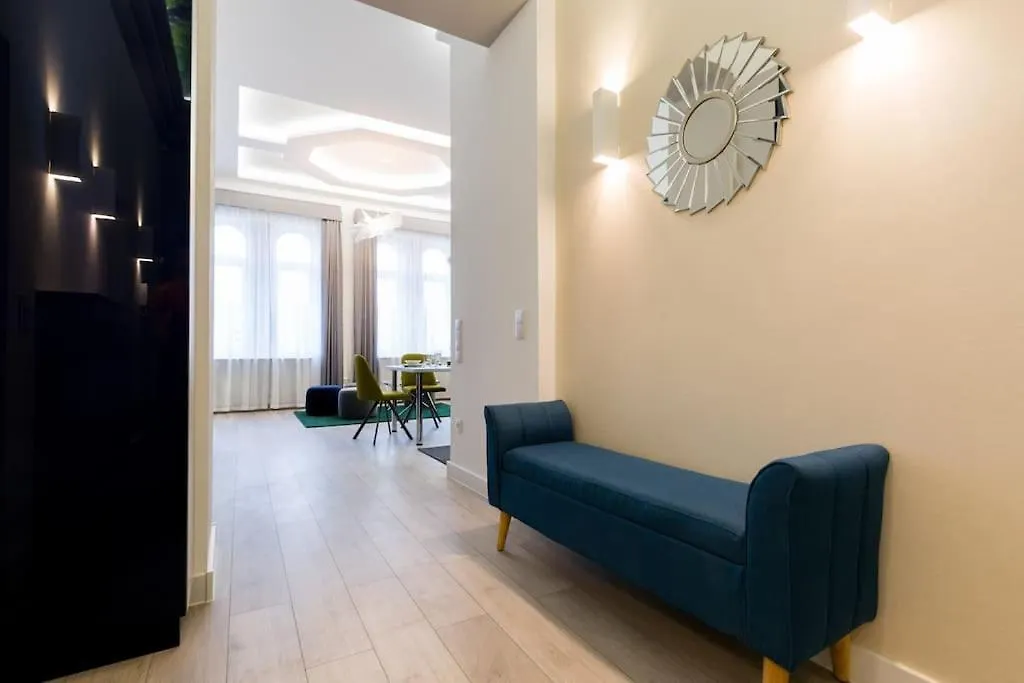 Apartment Grand & Luxurious In The Heart Of Budapest, 2Br & 2Bt