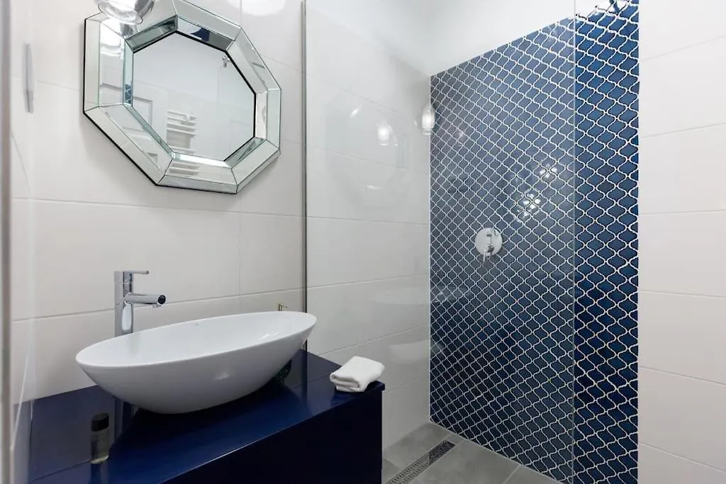 Apartment Grand & Luxurious In The Heart Of Budapest, 2Br & 2Bt
